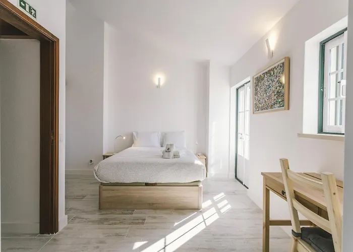 65 - Sea & Surf House