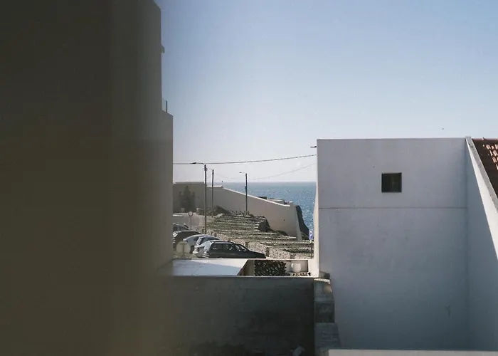 65 - Sea & Surf House *